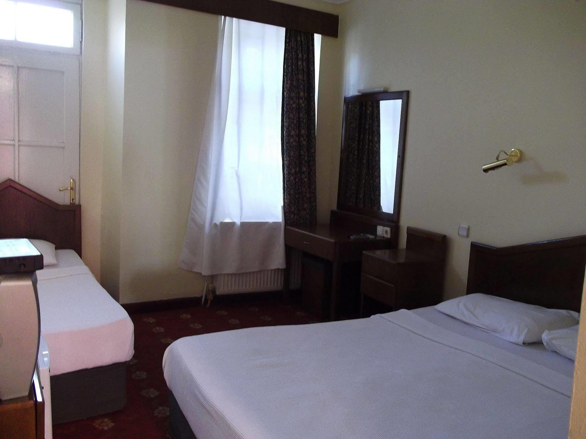 Antik Ridvan Hotel Кешме Экстерьер фото