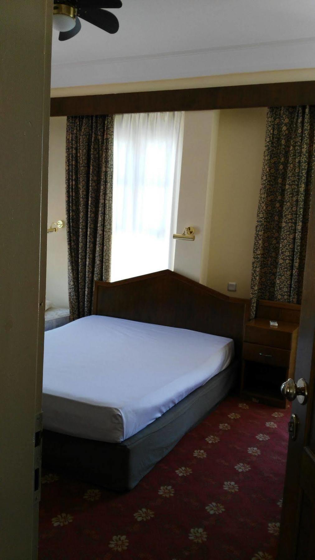 Antik Ridvan Hotel Кешме Экстерьер фото